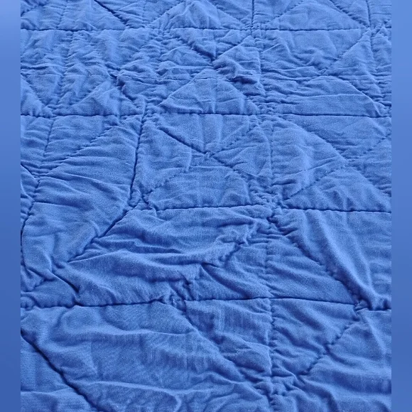 VINTAGE HAND STITCHED STAR QUILT - Picture 3 of 8